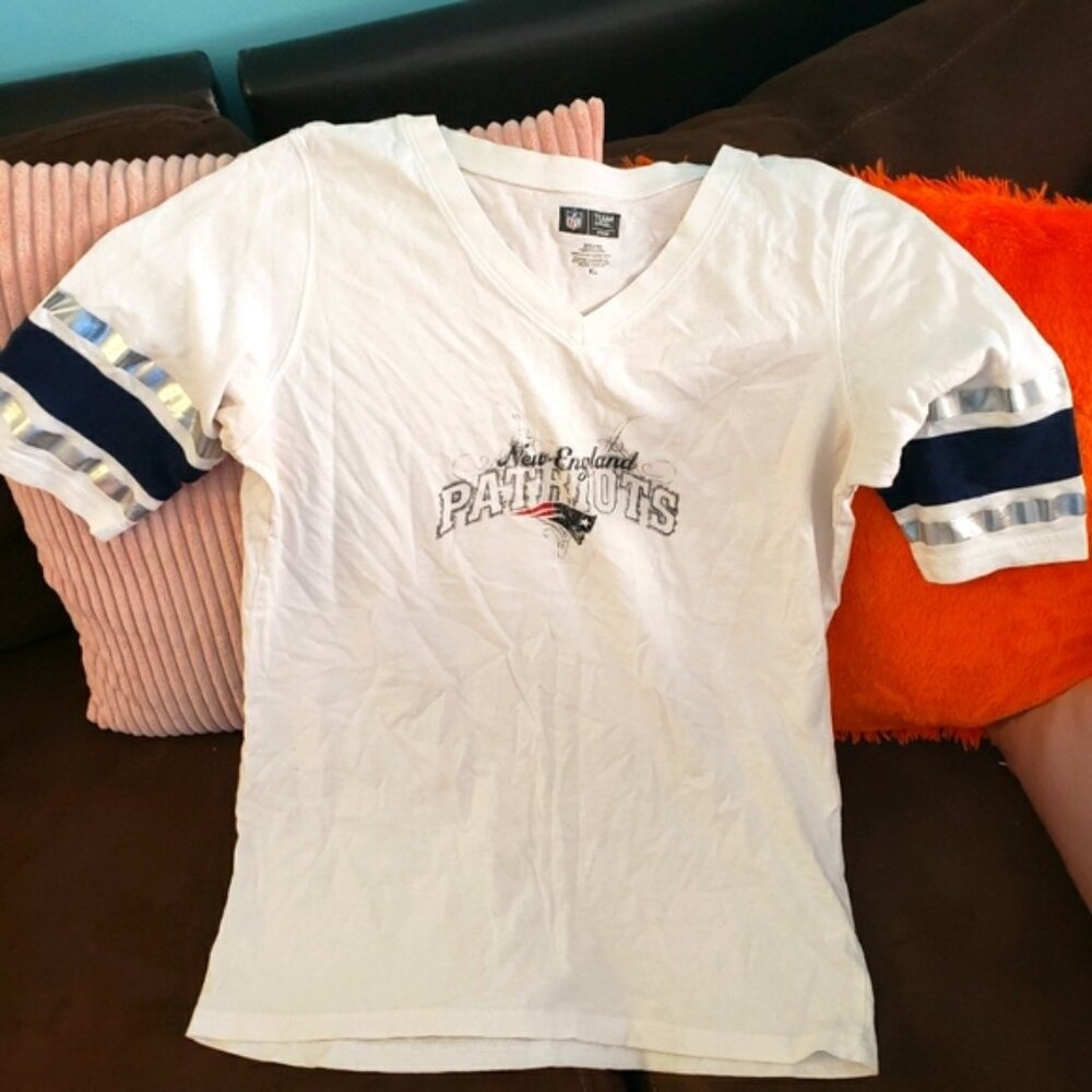 NFL Patriots ladies shirt xl